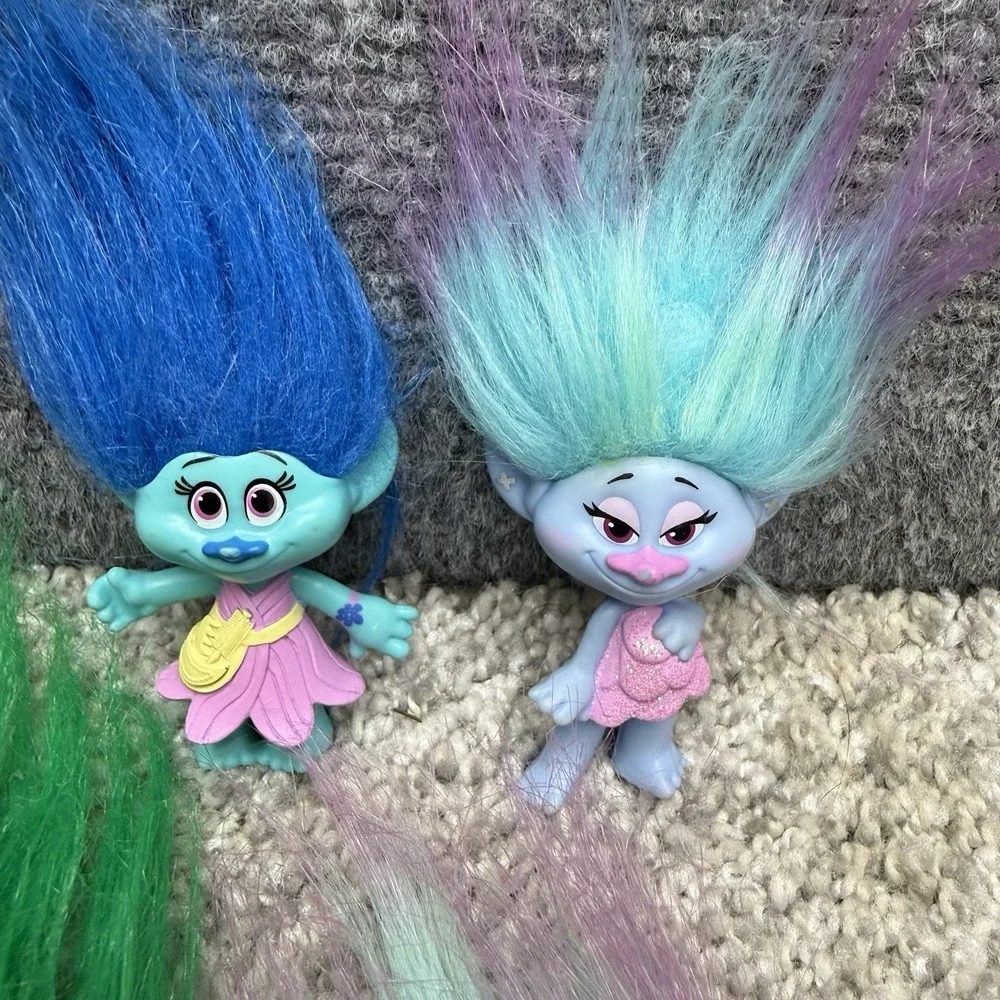 Dreamworks Trolls lot toy figures miniatures frog boy girl and other (READ)